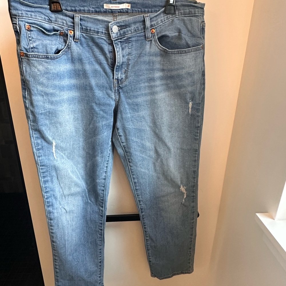 Levi's Boyfriend Jeans size 31